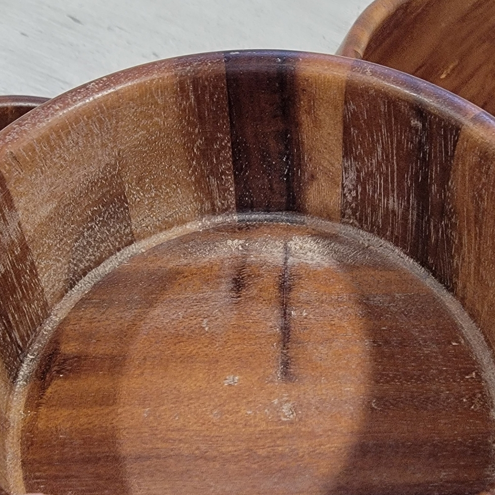 Vintage Wooden Salad Bowl Set: Serving Bowl & 4 Small Bowls - Picture 14 of 17